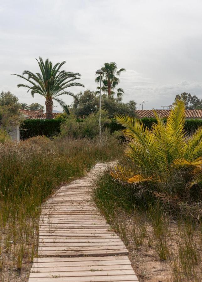 אלמרדה La Siesta Hostel מראה חיצוני תמונה