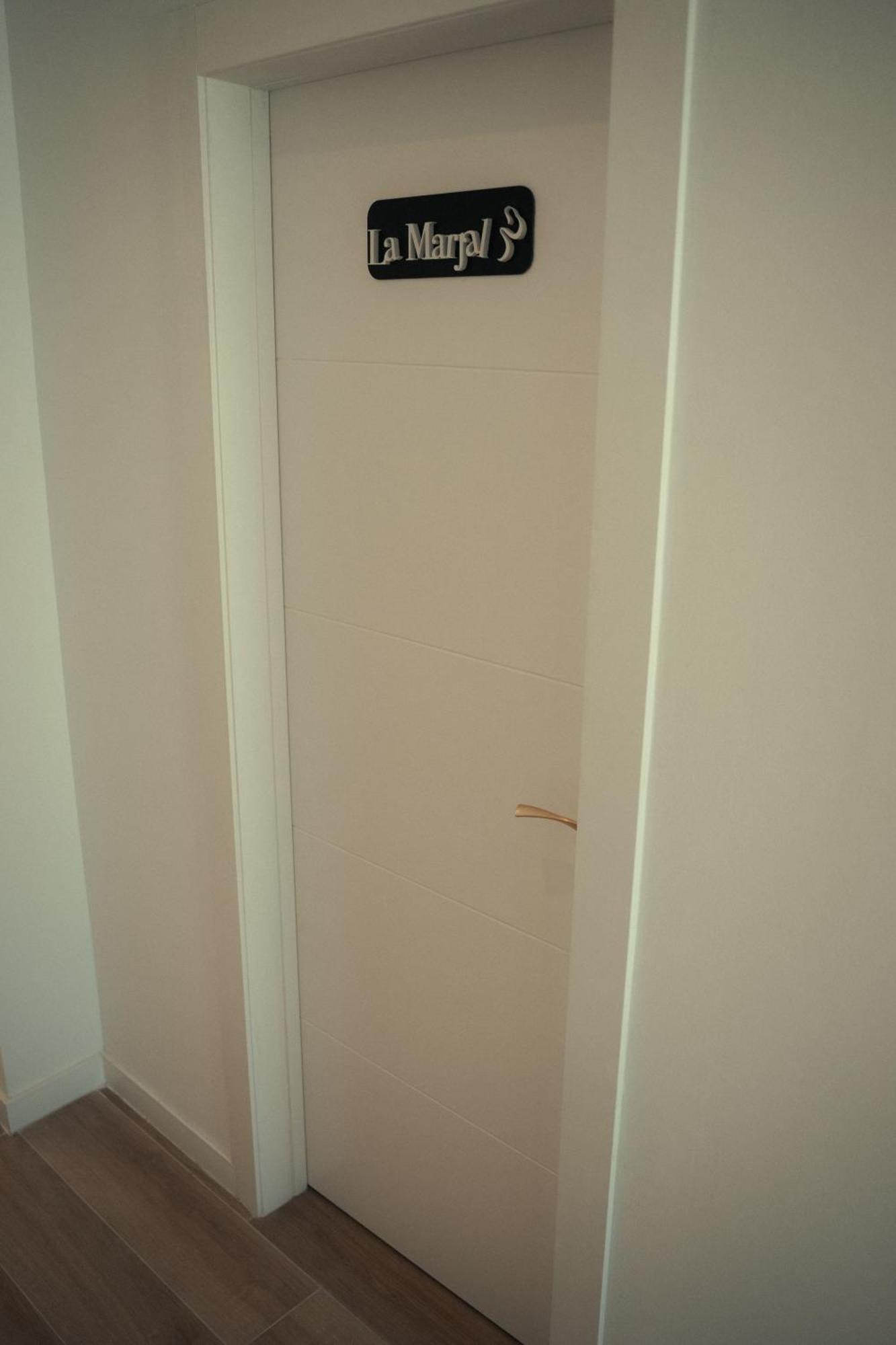 אלמרדה La Siesta Hostel מראה חיצוני תמונה