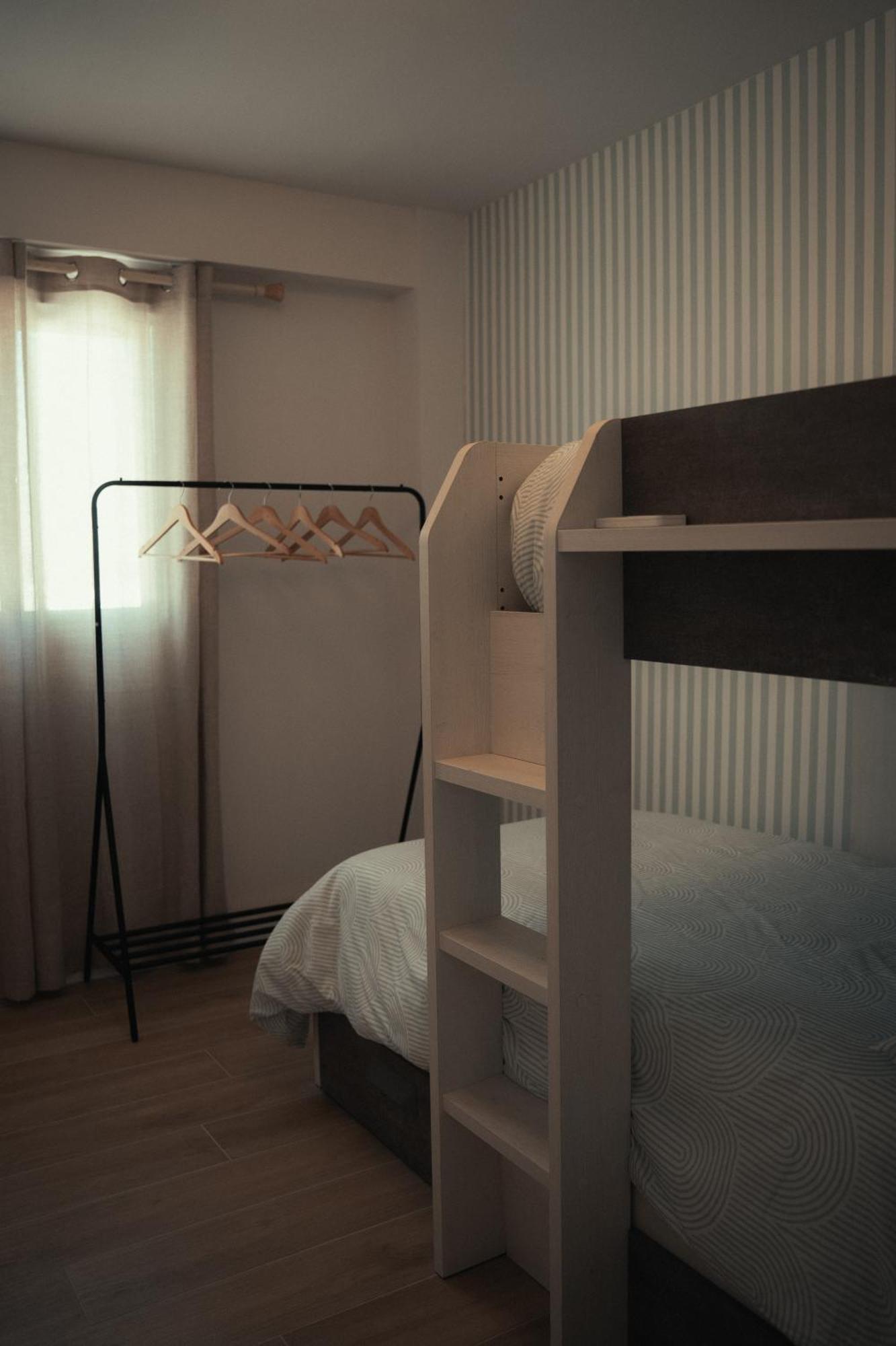 אלמרדה La Siesta Hostel מראה חיצוני תמונה